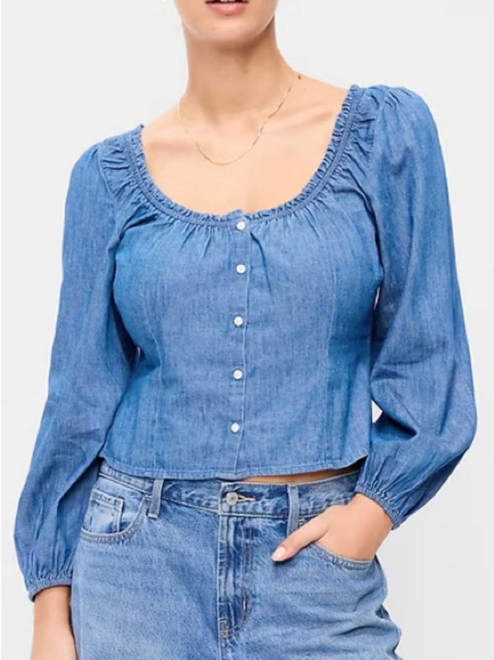 Old Navy Women S Blue Medium Wash Cotton Long-Sleeve Button-Down Jean Top
